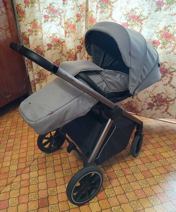 Коляска Carrello Ultra прогулянкова реверсивна