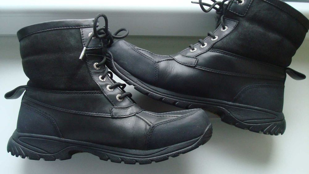 Śniegowce UGG Hilgard Vibram 44.5 buty zimowe męskie UGG kozaki futro