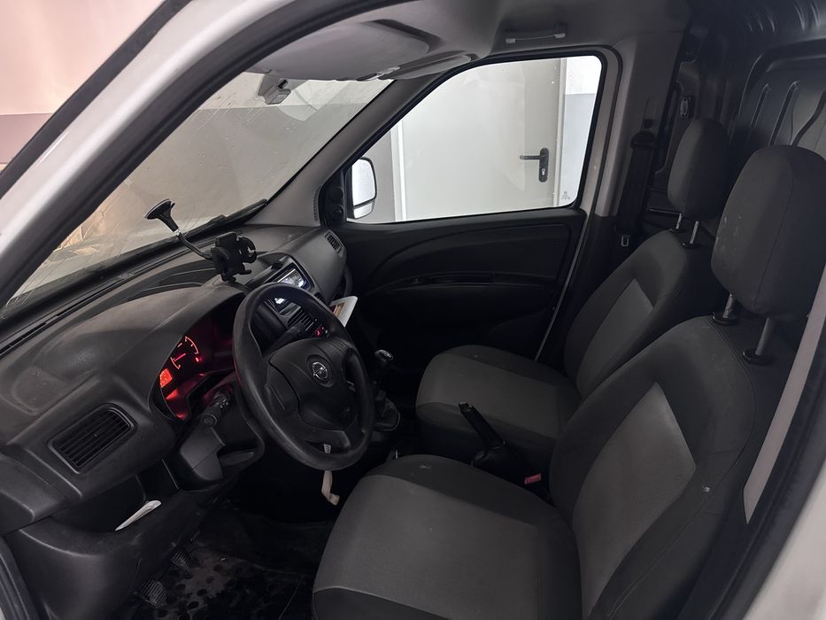 Opel combo 1.3 cdti, comercial de 2 lugares #fiat doblo