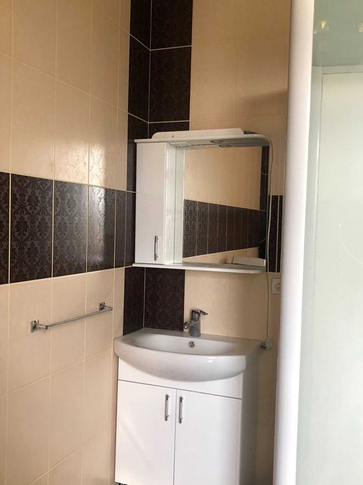 Продам великий двоповерховий будинок 212 кв.м