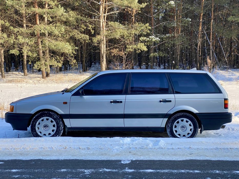 Volkswagen Passat B3 original універсал рідна фарба фольксваген пассат