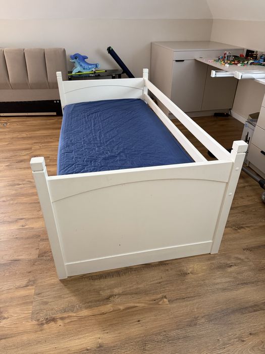 Дитяче деревяне ліжко з італійським матрацом