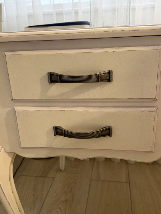 Стол письменный деревянный