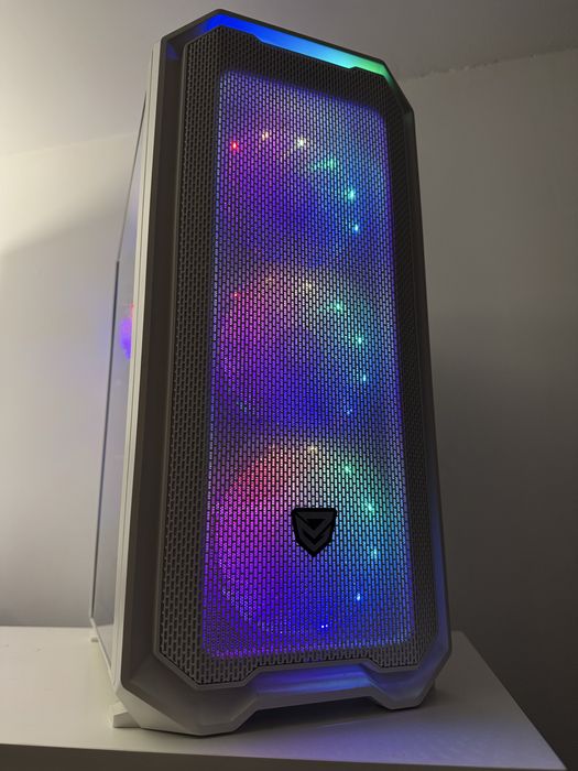 PC Gaming (Ryzen 5 • 24GB Ram • 500GB SSD • RX580 8GB)