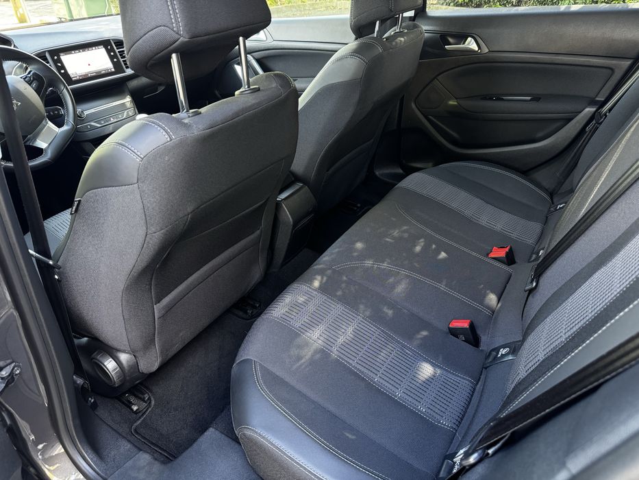 Peugeot 308 Allure 1.5 Blue HDI