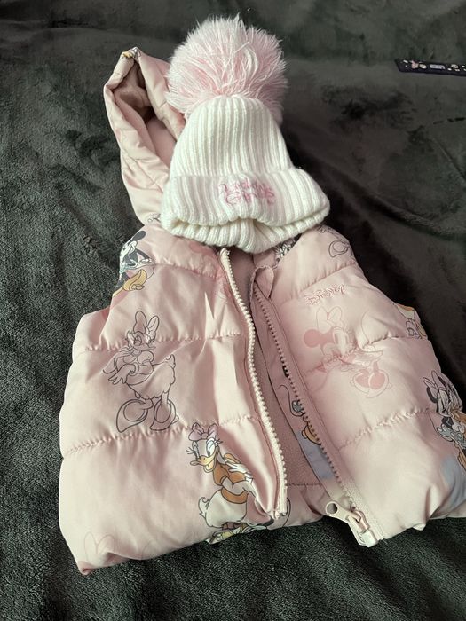 Жилетка с шапкой