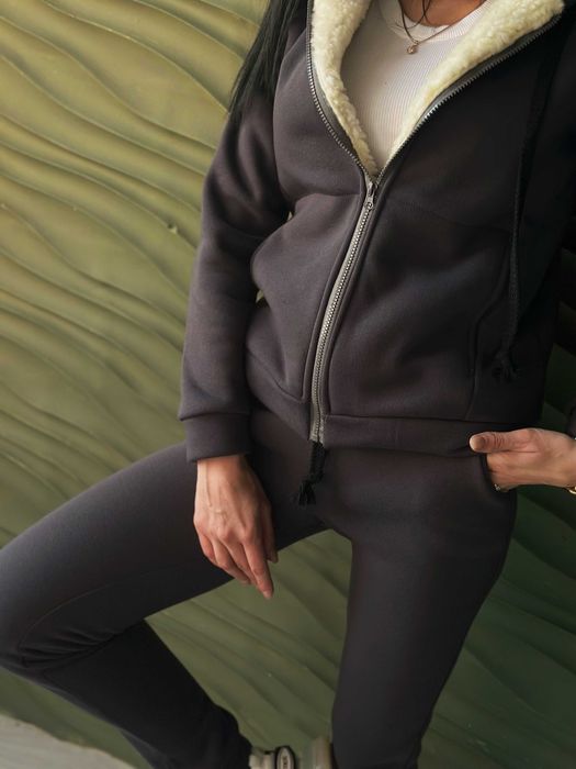 Утеплений костюм спортивний жіночий / костюм женский - розпродаж