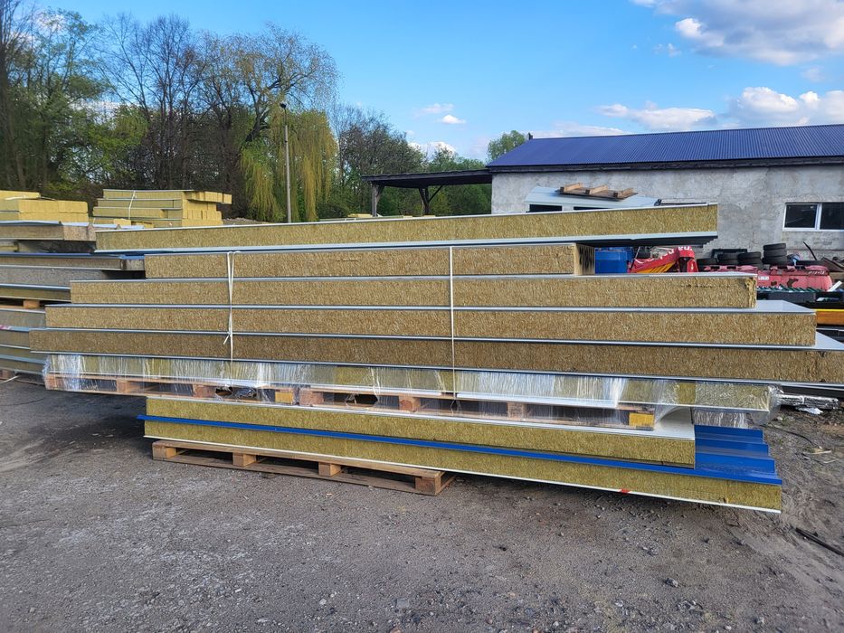 Plyty warstwowe 60,80,100,150,200mm