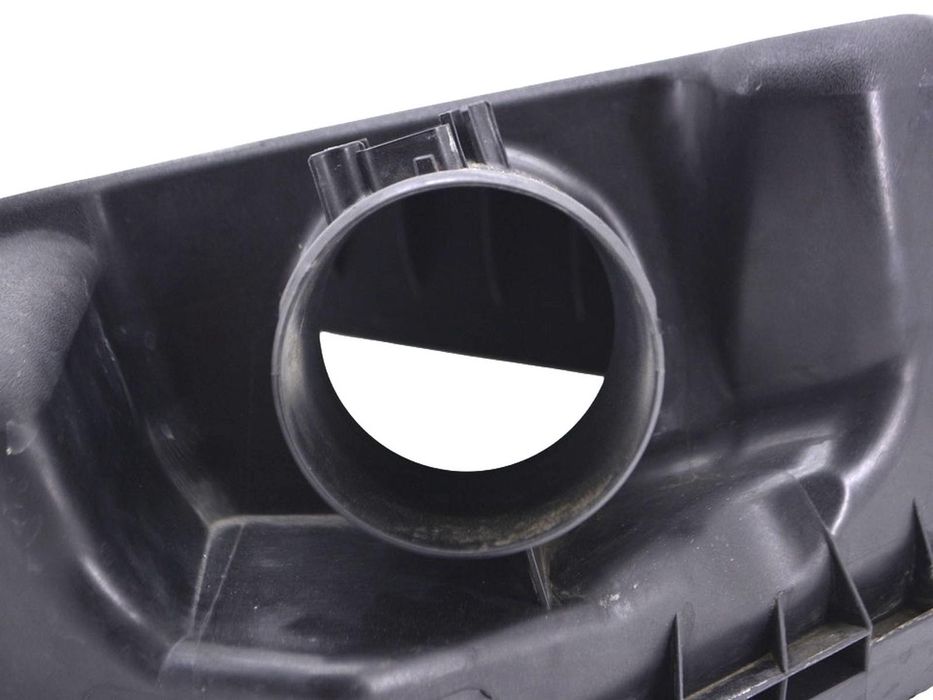 Корпус повітряного фільтра верхній TOYOTA AVENSIS T27 2012-2015 17705-