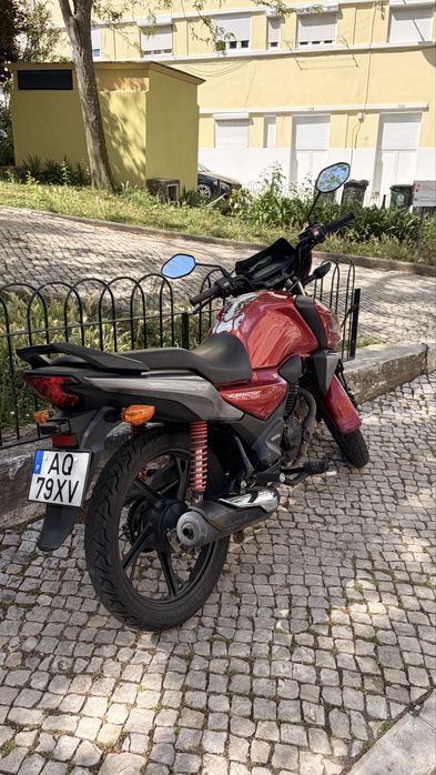 Honda CG 125F 2022