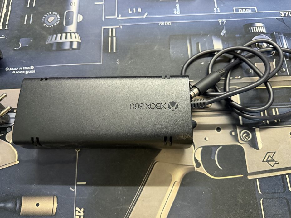 Carregador Xbox 360 + Comando Xbox 360