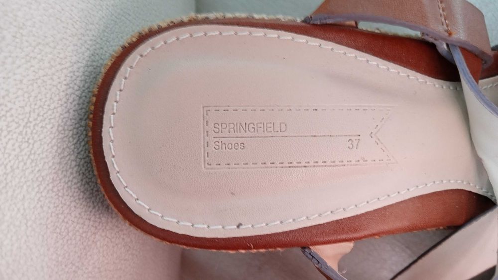 Sapatos senhora Springfield