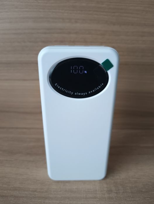 Павербанк 20000 mAh маг з дисплеєм білий