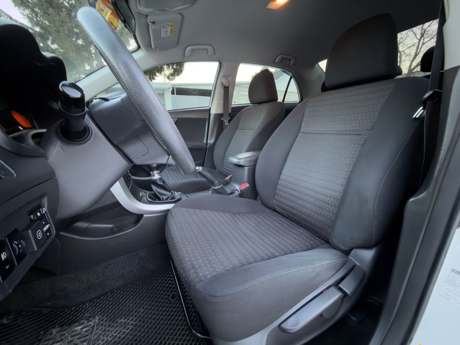 Продам Toyota Corolla