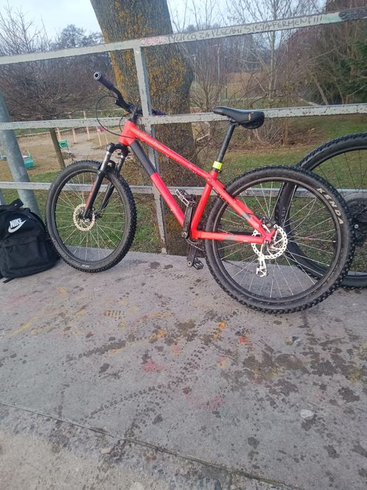 Rower Kellys whip 10 dirt