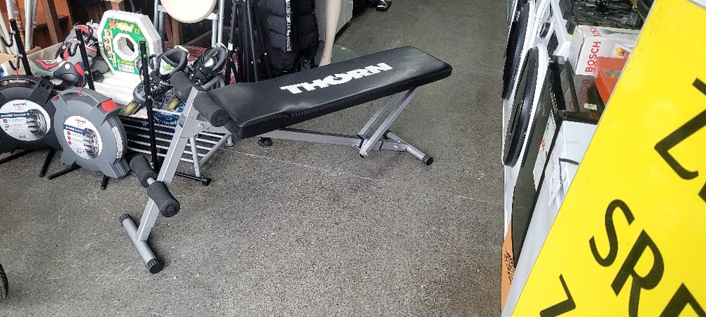 Ławeczka na Brzuszki 2 w jednym.