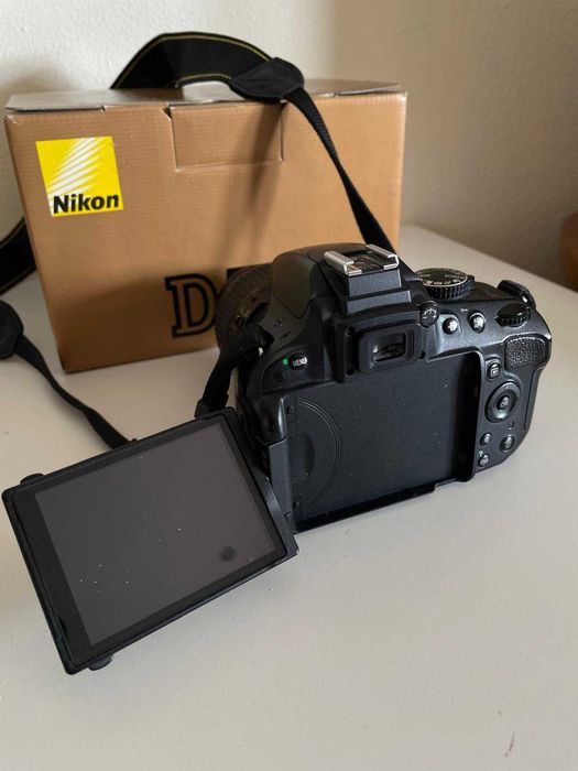 Nikon D5100 + 2 Objetivas + Kit Completo + Caixas Originais