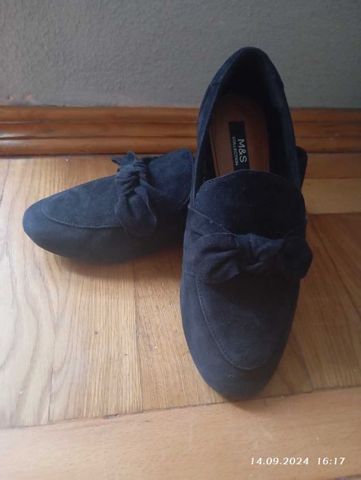 Замшеві туфлі жіночі лофери(натурал шкіра). стан нового р36-36,5