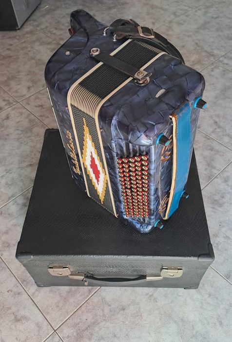 Acordeon Fratelli Crosio de botões azul