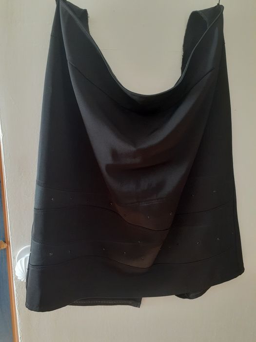 Юбка Body Firt новая. Юбки большого размера.