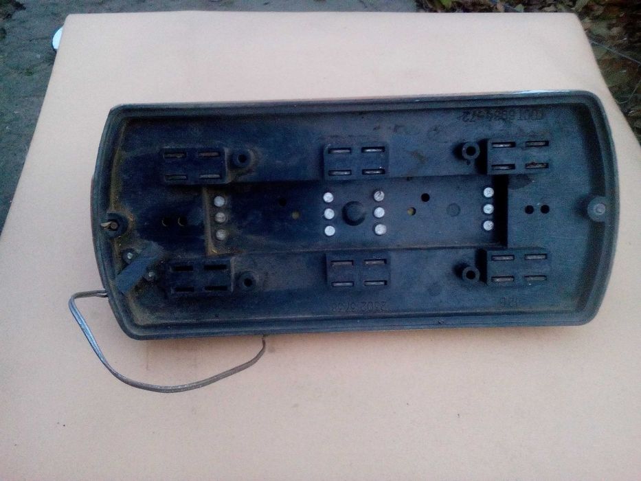 "шашечки" на таксі