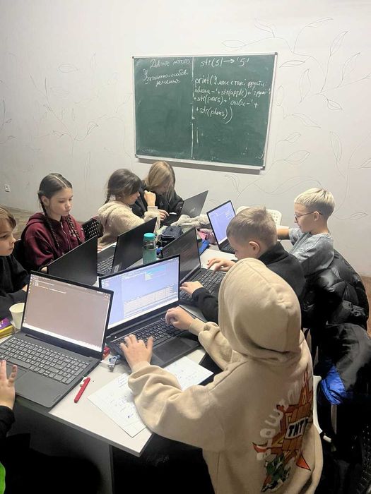 Репетитор програмування Python та Python Minecraft (+Англійською)