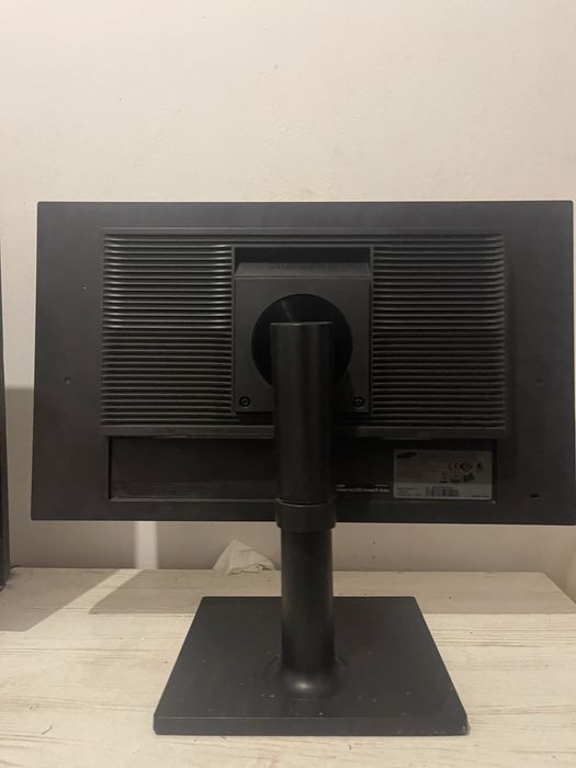 Monitor Samsung.445376202518702083