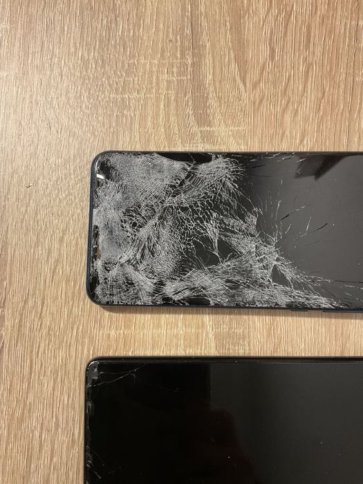 Telemóveis para peças ou reparação - Huawei P30lite e Xiaomi Mi Mix2