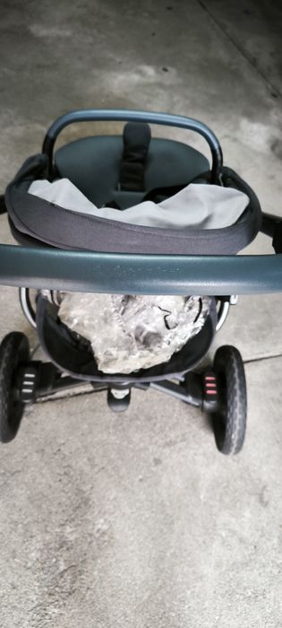 Carro de bebé usado