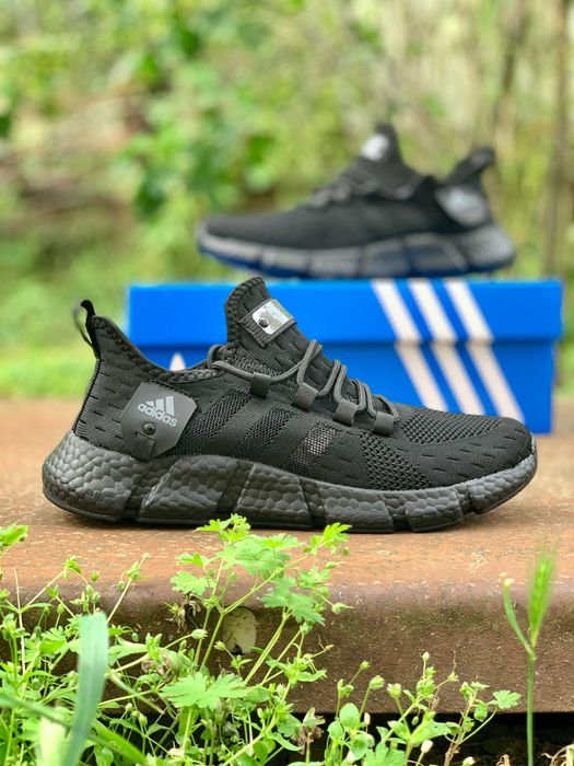 Adidas Yeezy Boost Black (41-45) — Чоловічі літні кросівки, дихаючі ультралегкі, сітка, на спеку | Адідас Ізі Буст чорні, Изики, Изи