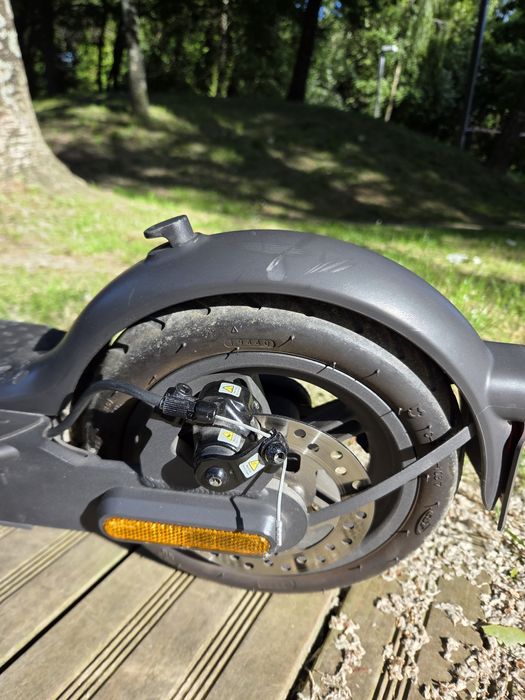 Xiaomi Scooter Pro 2 1020km com capacete