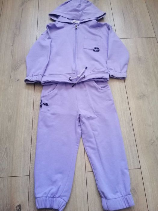 Спортивный костюм