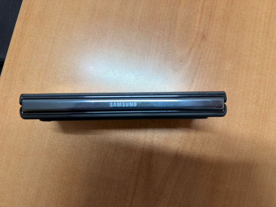 Samsung Galaxy Z Fold 5