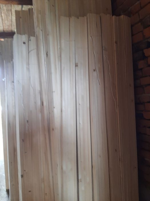 Deski strugane, heblowane, listwy gr.20mm i 13mm