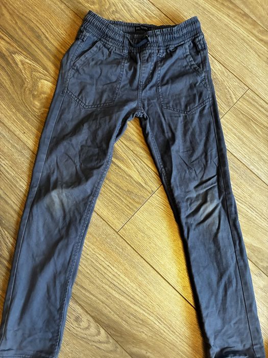 Spodnie rozmiar 128cm paka dla chlopca