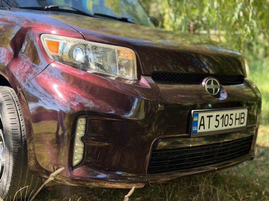 Просте,  надійне і одночасно  ексклюзивне авто від бренду Тойота з надійністю перевіреною часом від Кемрі 40