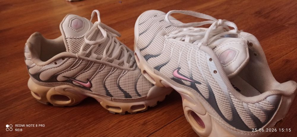 Buty nike tn damskie białe różowy znaczek