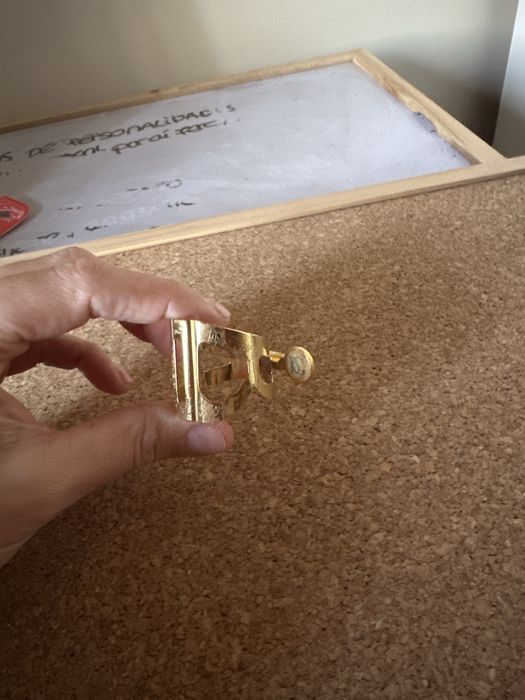 Abraçadeira saxofone  BG L41