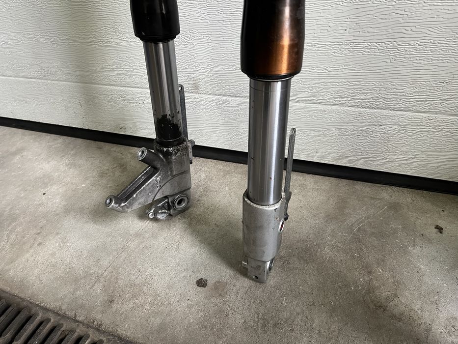 Lagi aprilia rs4 50 125 zawieszenie przód pólki