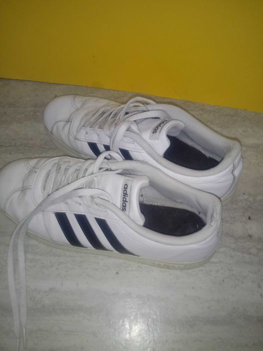 Buty sportowe Adidas, skóra, rozm. 38 (darmowa wysyłka)