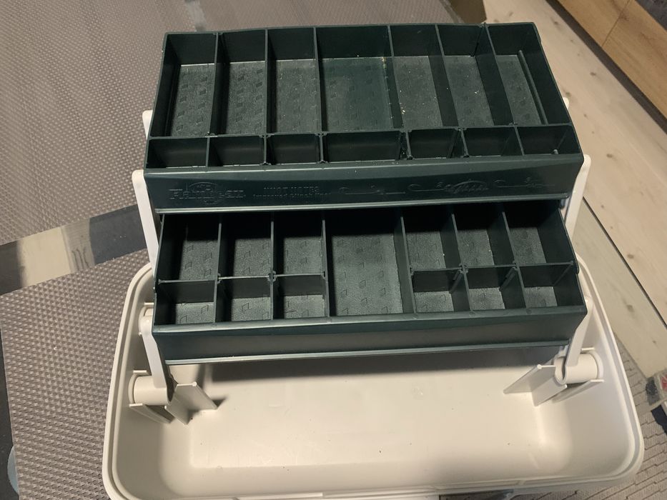 Рыболовные ящики