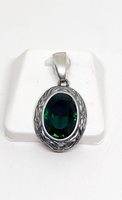 Wisiorek srebrny 925