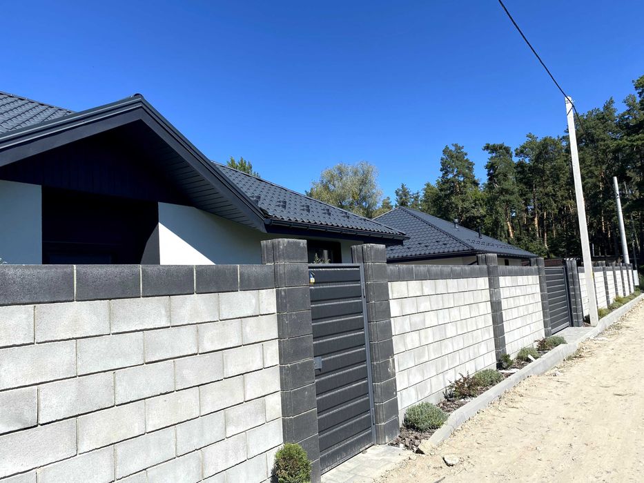 Якісний будинок з газом у котеджному містечку