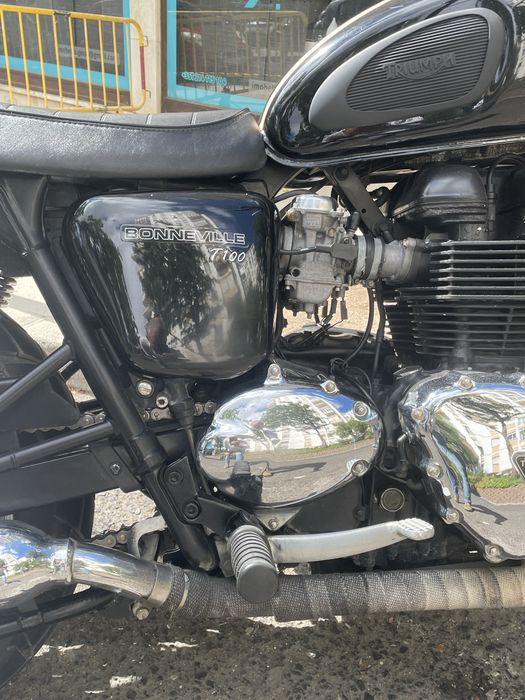 Vendo Triumph Boneville T100