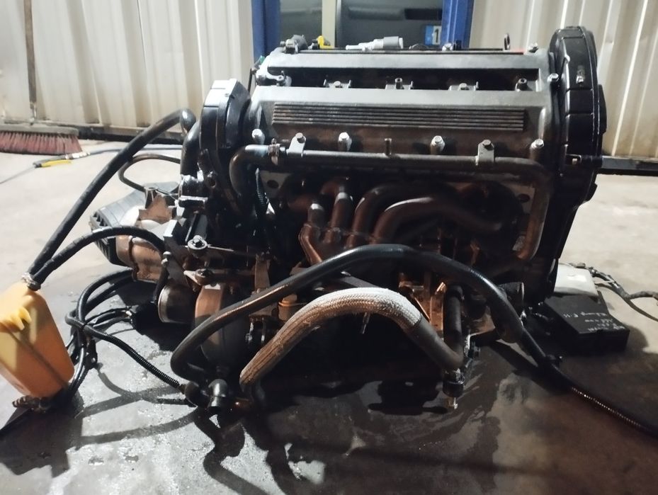 2x Motores Peugeot MI 16v