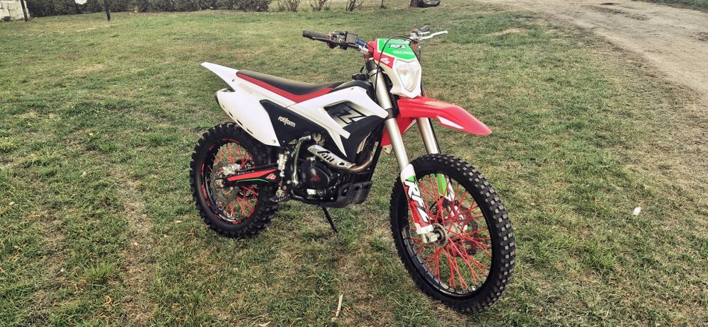 Cross enduro RFZ250 4T marki apollo lizard(teraz Asix) RFZ250 4T