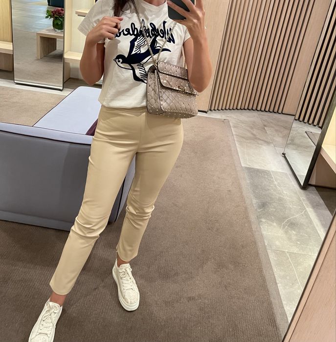 Шкіряні бежеві брюки