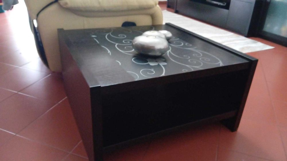 mesa de apoio em vangué