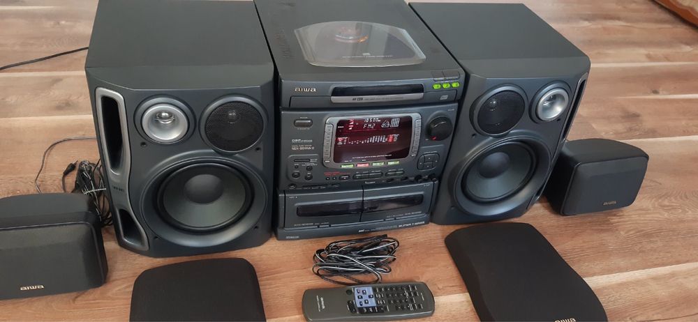 Музикальний центр айва 999мк2