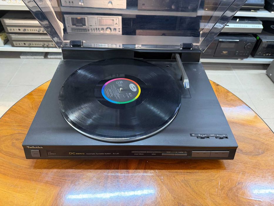 Gramofon linearny Technics SL-L20 automatyczny, Audio Room